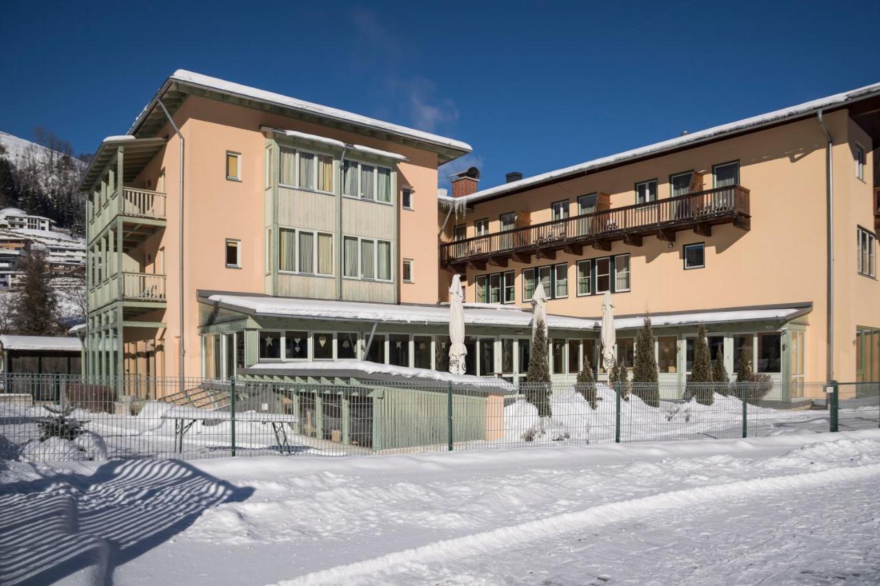 Jufa Hotel Kaprun - Summercard Included Exterior photo